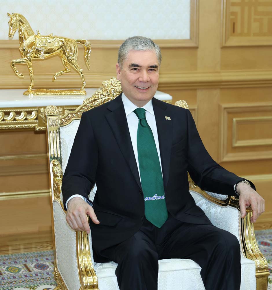 Герой-Аркадаг встретился с руководителем компании «Kawasaki Heavy Industries Ltd.»